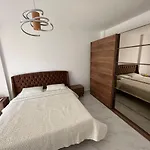 شقة فندقية جديدة في مدينتي